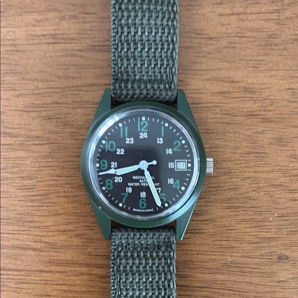Rothco Vietnam Army Green Brand New Watch - Picture 4 of 4